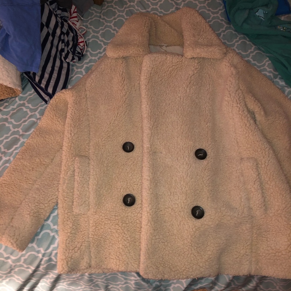FREE PEOPLE WINTER COAT!!